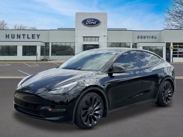 2024 Tesla Model Y Performance Dual Motor All-Wheel Drive's photo