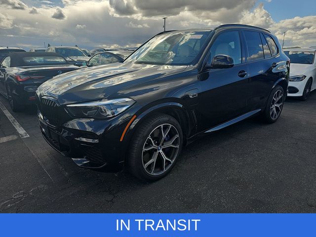2022 BMW X5 xDrive45e's photo