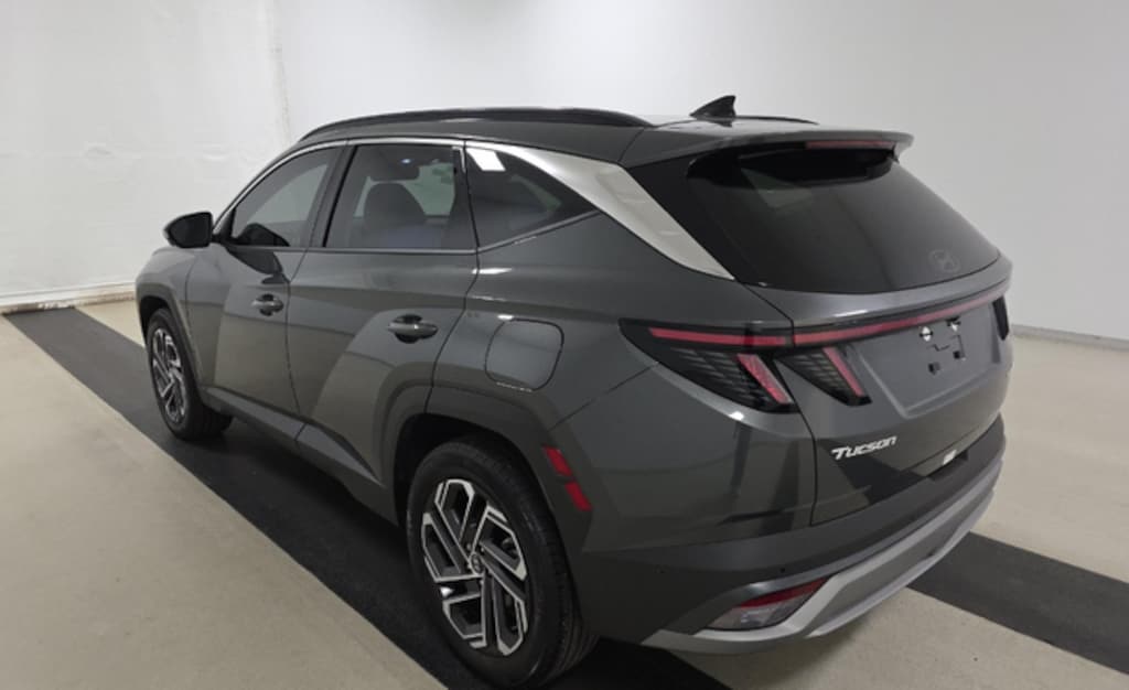 Used 2025 Hyundai Tucson Hybrid Limited SUV
