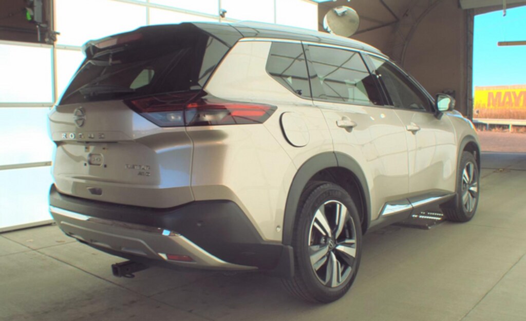 Used 2023 Nissan Rogue Platinum SUV