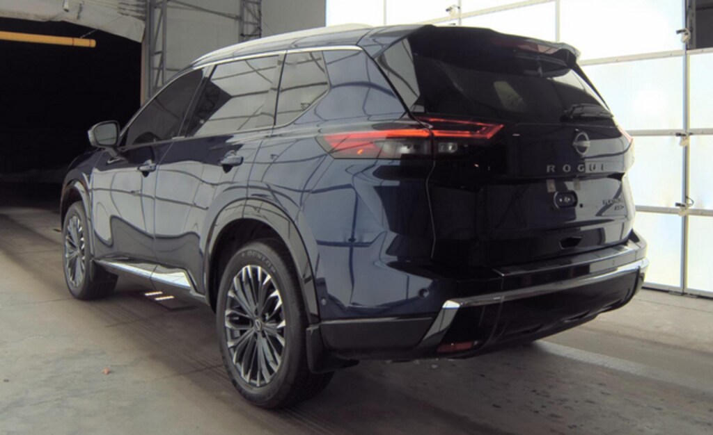Used 2024 Nissan Rogue Platinum SUV