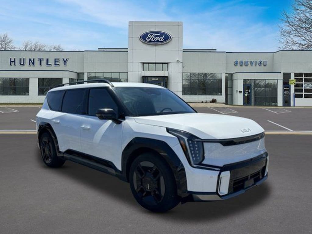Used 2024 Kia EV9 GT-Line SUV