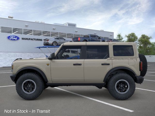2025 Ford Bronco Badlands photo 3