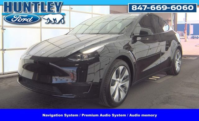 2023 Tesla Model Y Long Range's photo