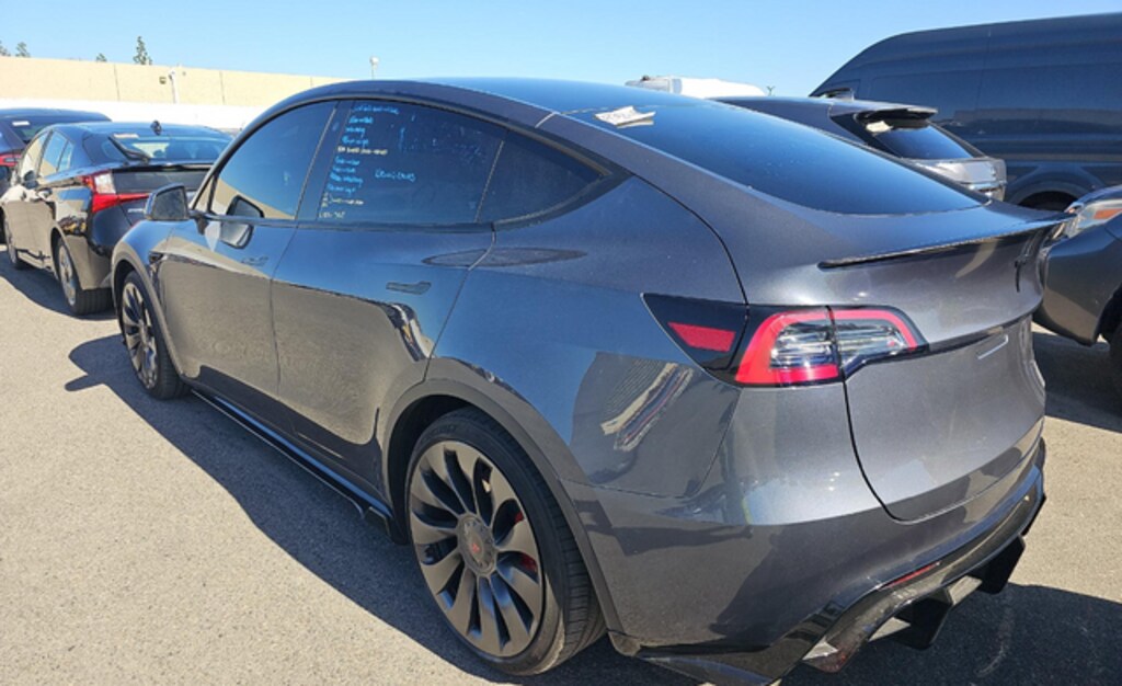 Used 2023 Tesla Model Y Performance SUV