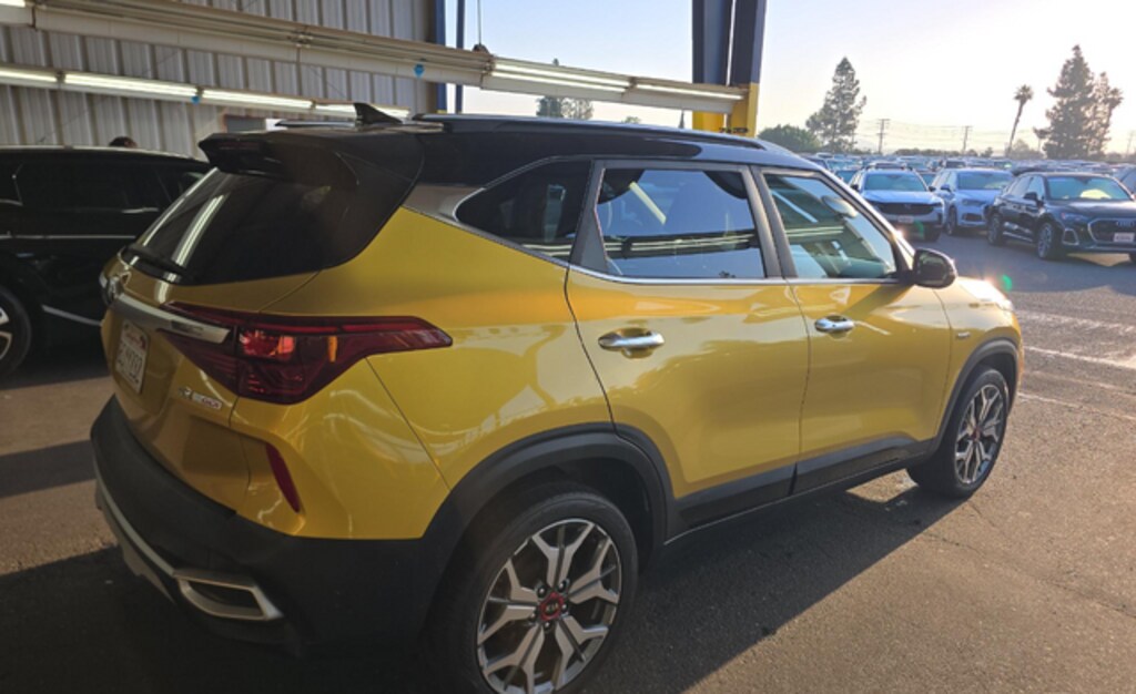 Used 2021 Kia Seltos SX SUV