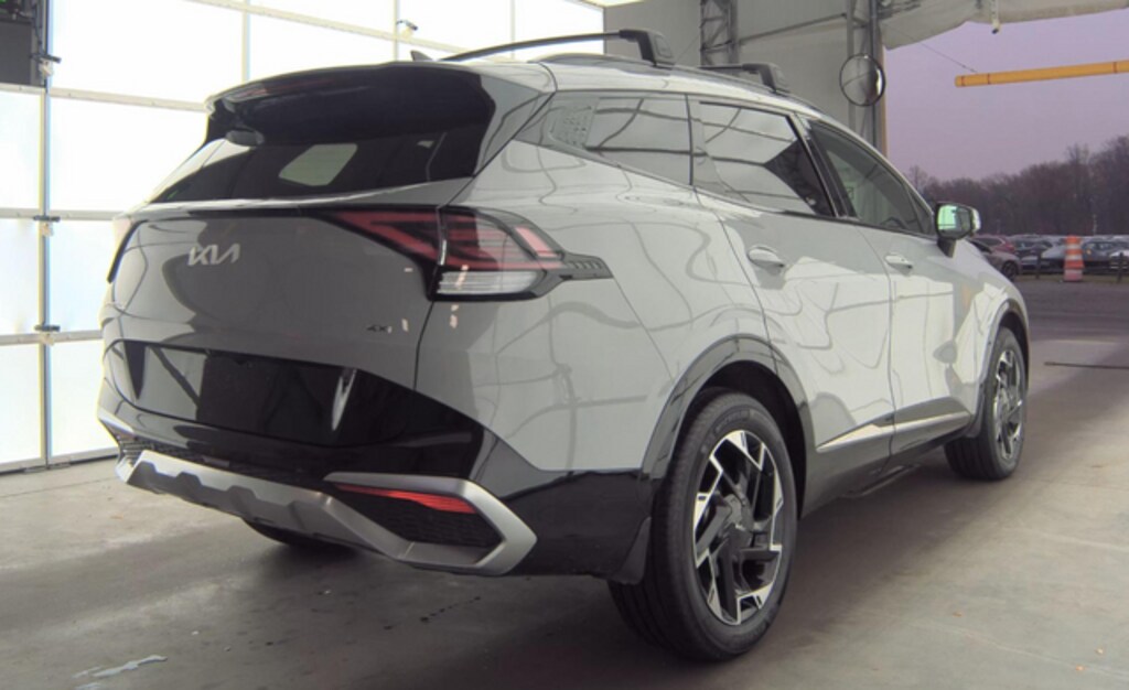 Used 2025 Kia Sportage SX-Prestige SUV