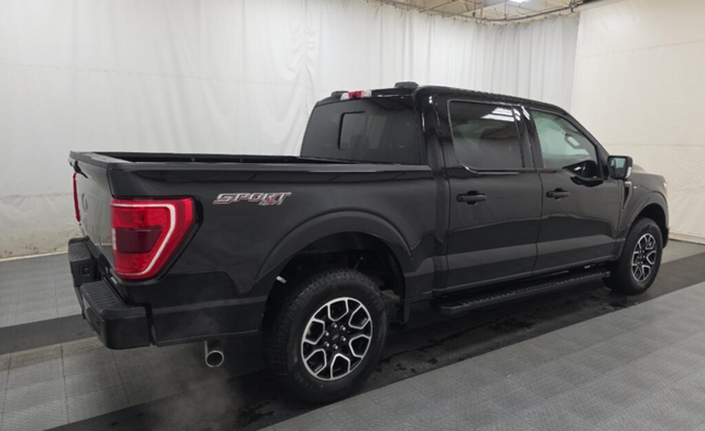 Used 2023 Ford F-150 XLT Truck
