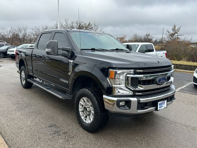 2020 Ford F-350 XLT photo 3