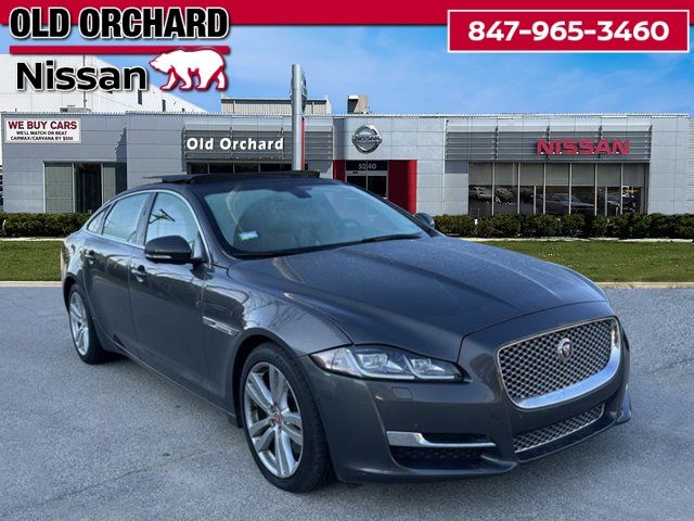 2016 Jaguar XJ XJL Portfolio photo 2