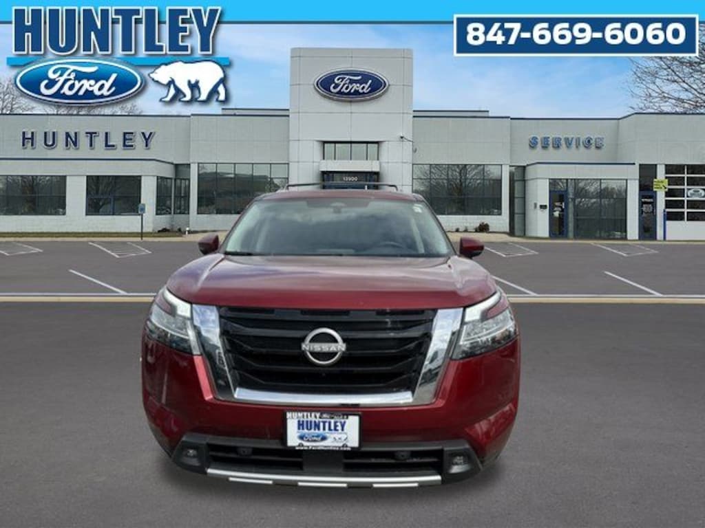 Used 2023 Nissan Pathfinder SL SUV