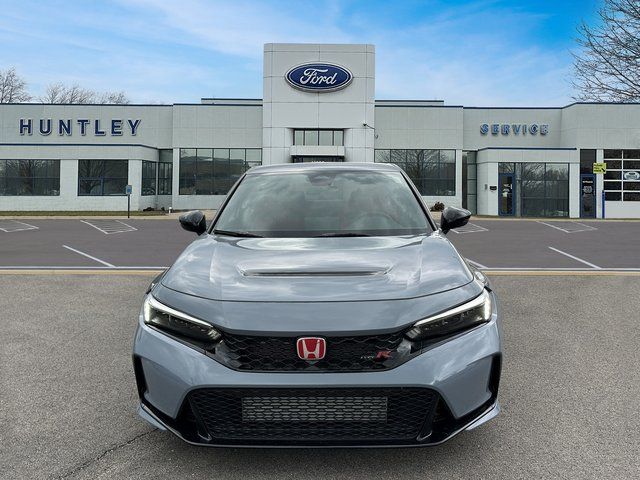 Used 2024 Honda Civic Hatchback Type-R with VIN JHMFL5G40RX003118 for sale in Huntley, IL