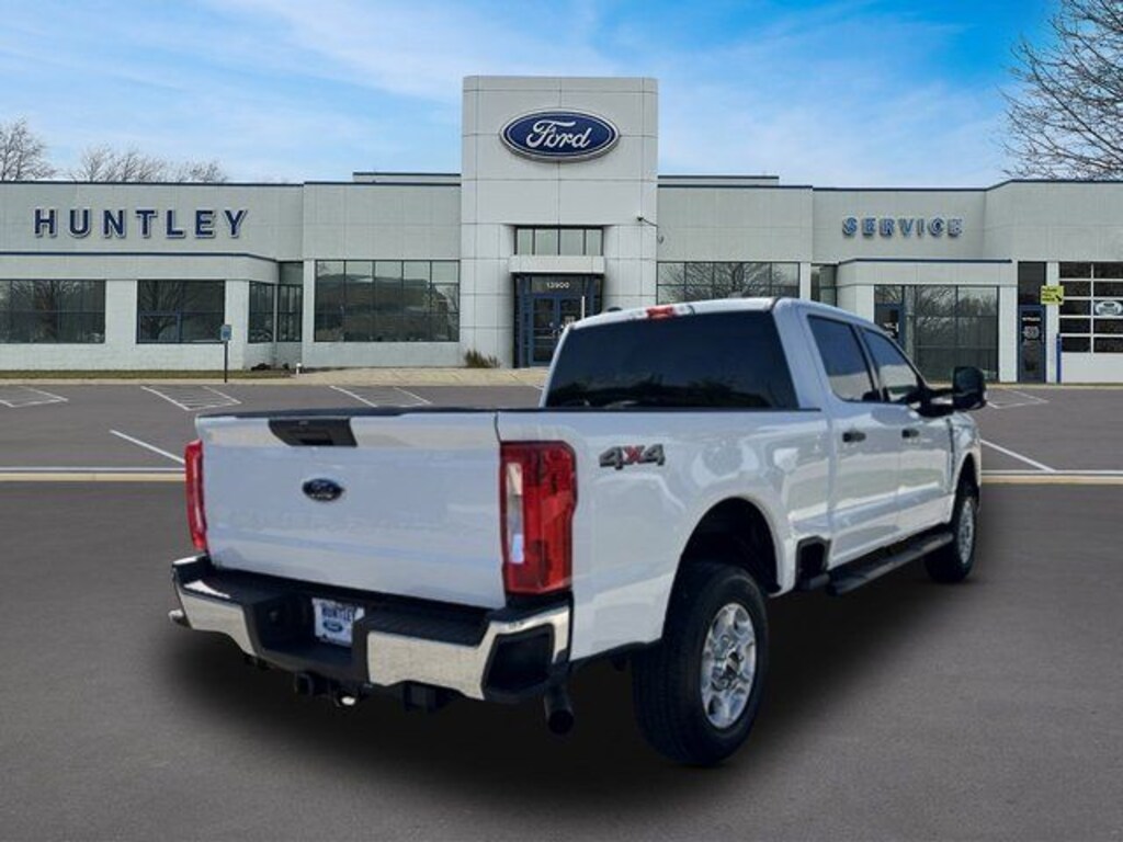 Used 2025 Ford F-250SD XLT Truck