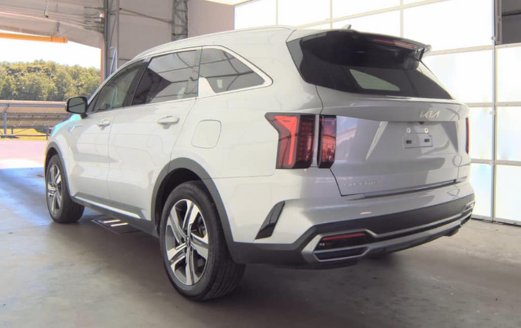 Used 2023 Kia Sorento Hybrid EX SUV