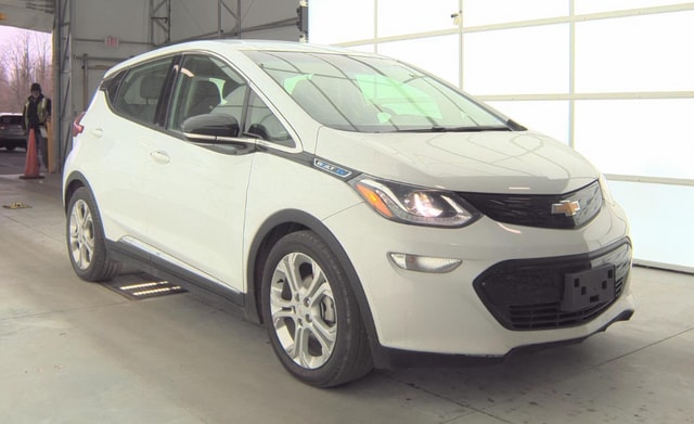 Used 2020 Chevrolet Bolt EV LT with VIN 1G1FY6S08L4118290 for sale in Huntley, IL