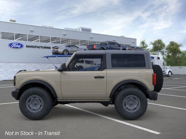 2025 Ford Bronco Base photo 3
