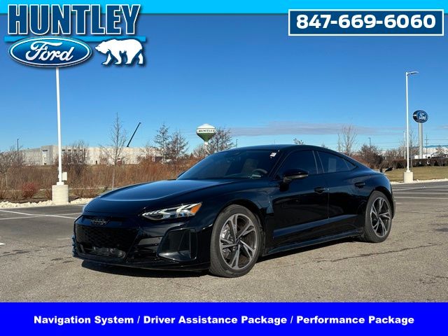 2022 Audi e-tron GT Premium Plus's photo