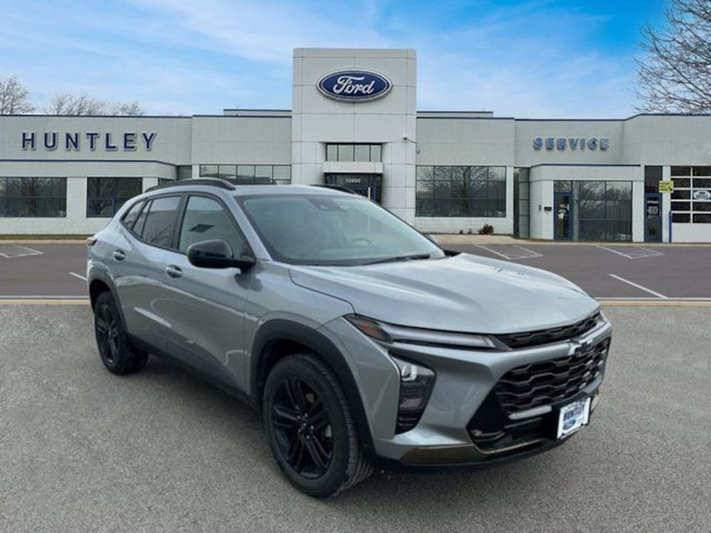 Used 2024 Chevrolet Trax Activ SUV