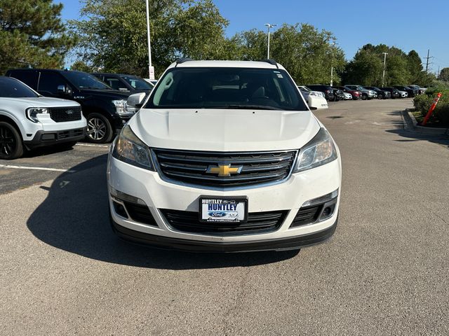 2015 Chevrolet Traverse 2LT photo 2