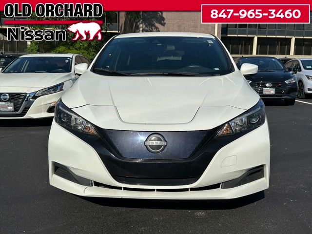 2024 Nissan Leaf S photo 2