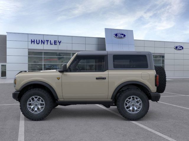 2025 Ford Bronco Badlands photo 3