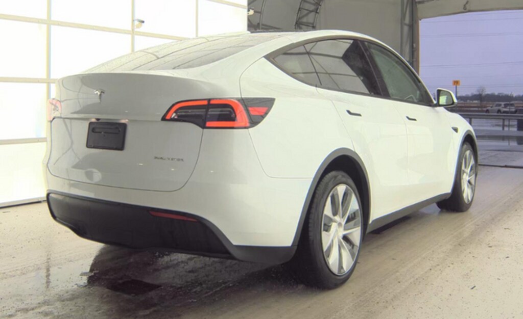 Used 2023 Tesla Model Y Long Range SUV