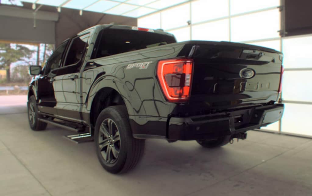 Used 2023 Ford F-150 XLT Truck