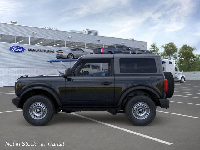 2025 Ford Bronco Base photo 3