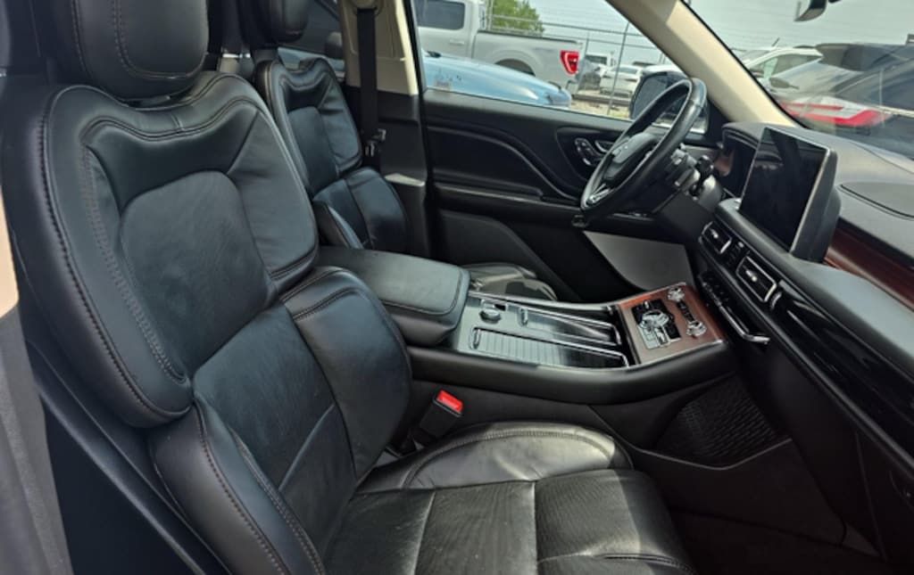 Used 2023 Lincoln Aviator Plug-In Hybrid Grand Touring SUV