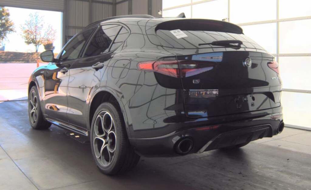 Used 2022 Alfa Romeo Stelvio Veloce SUV