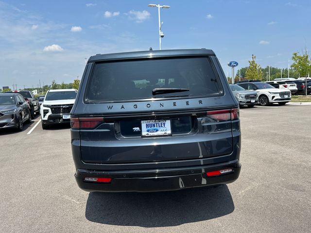 2024 Jeep Wagoneer Series II photo 4