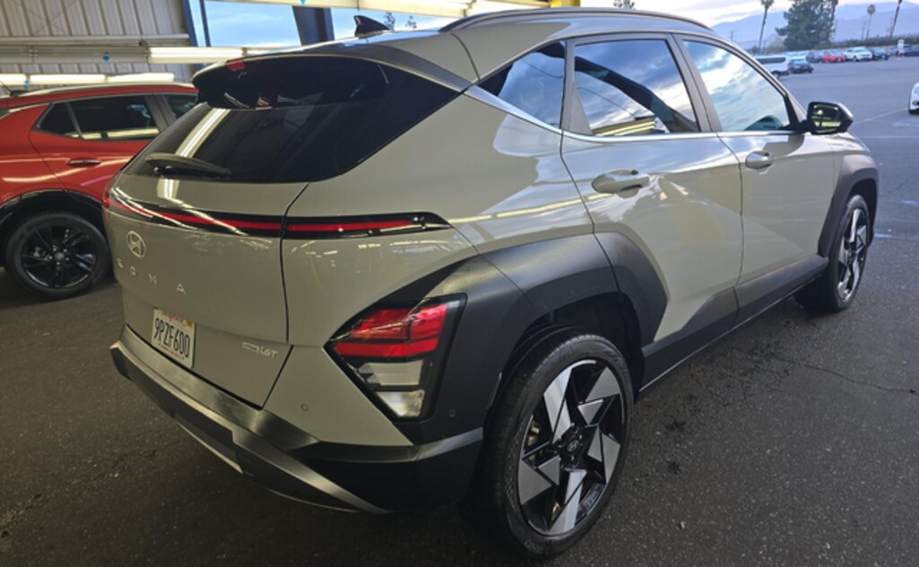 Used 2024 Hyundai Kona Limited SUV