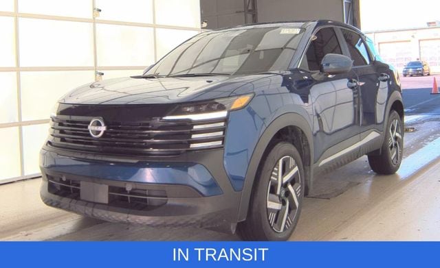 2025 Nissan Kicks SV's photo