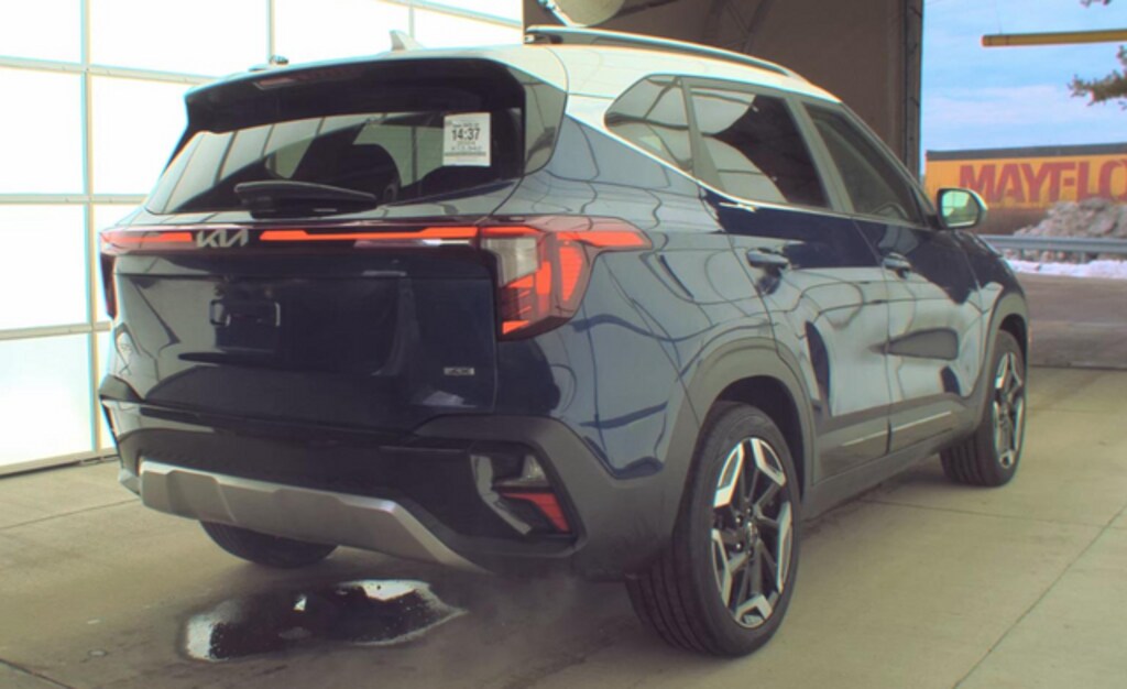 Used 2024 Kia Seltos SX SUV