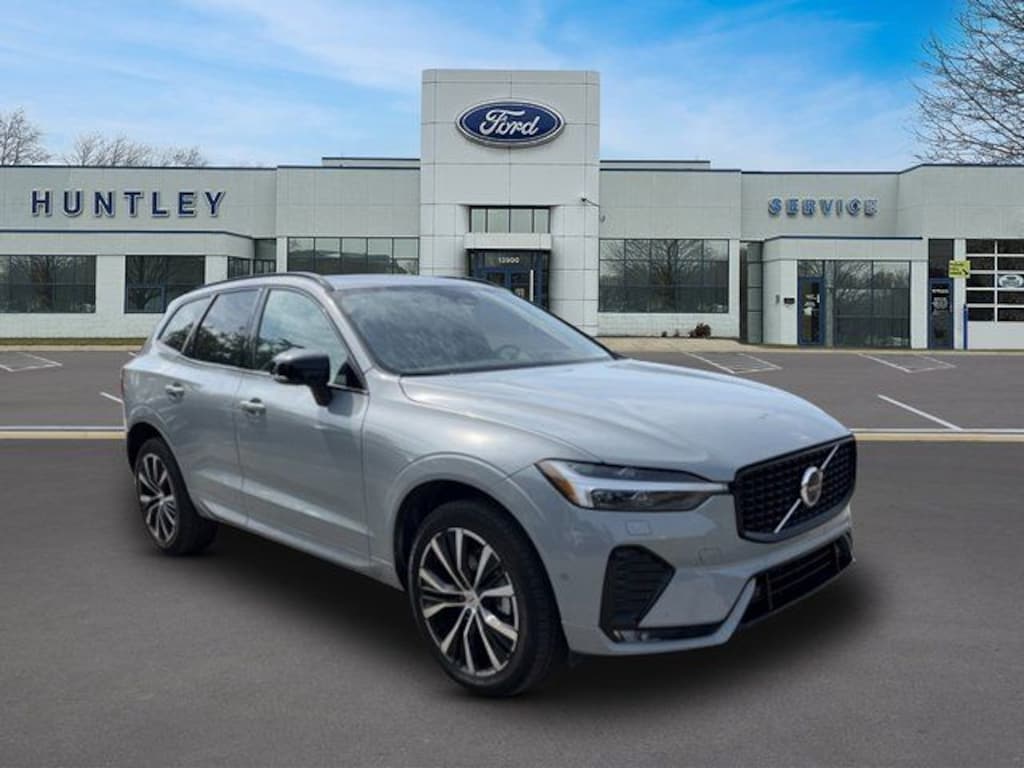 Used 2025 Volvo XC60 B5 Plus SUV