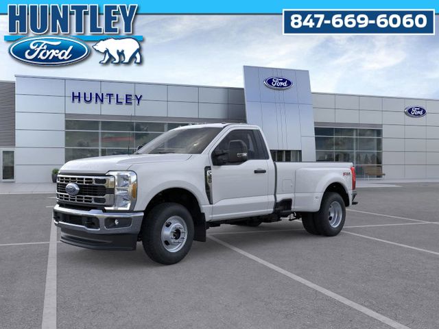 2026 Ford F-350 Super Duty XLT's photo