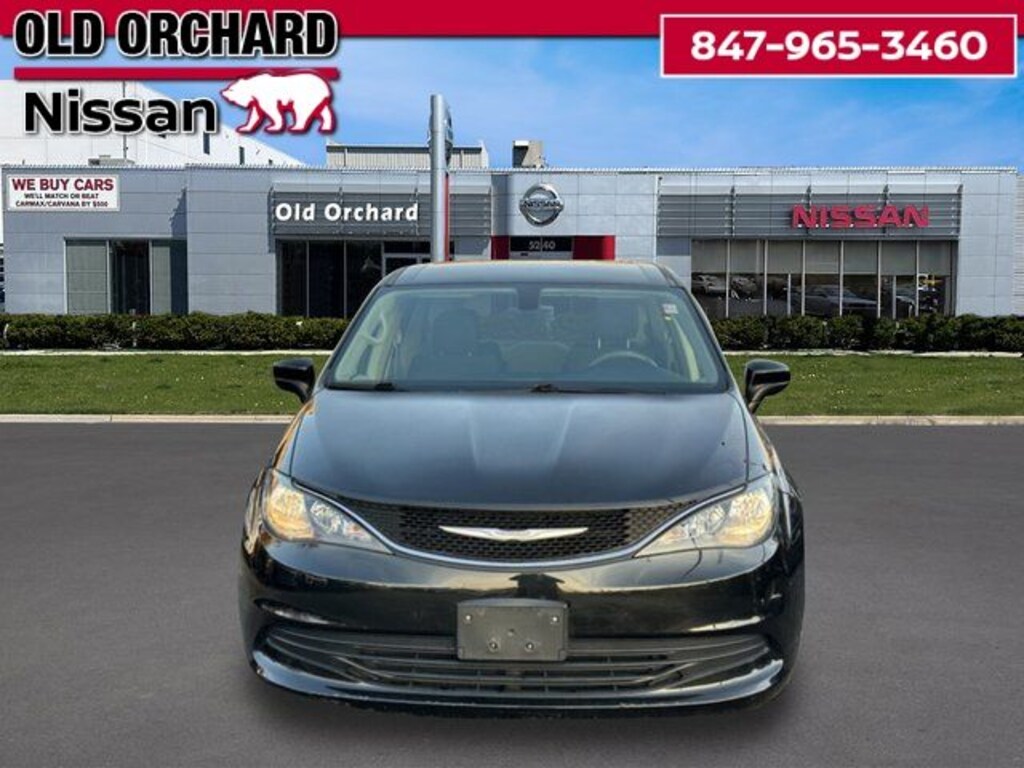 Used 2017 Chrysler Pacifica Touring Minivan/Van