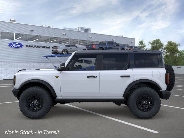 2025 Ford Bronco Badlands photo 3