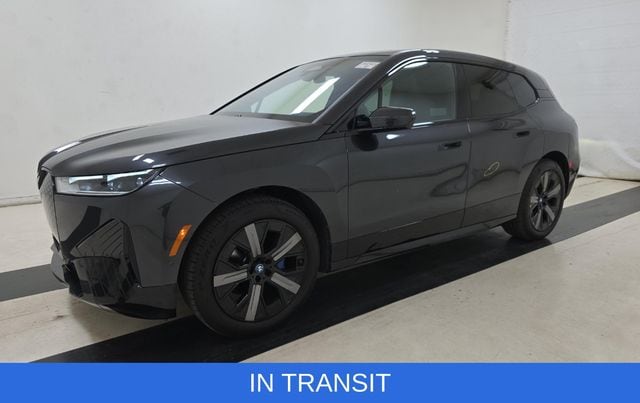 2023 BMW iX xDrive50's photo