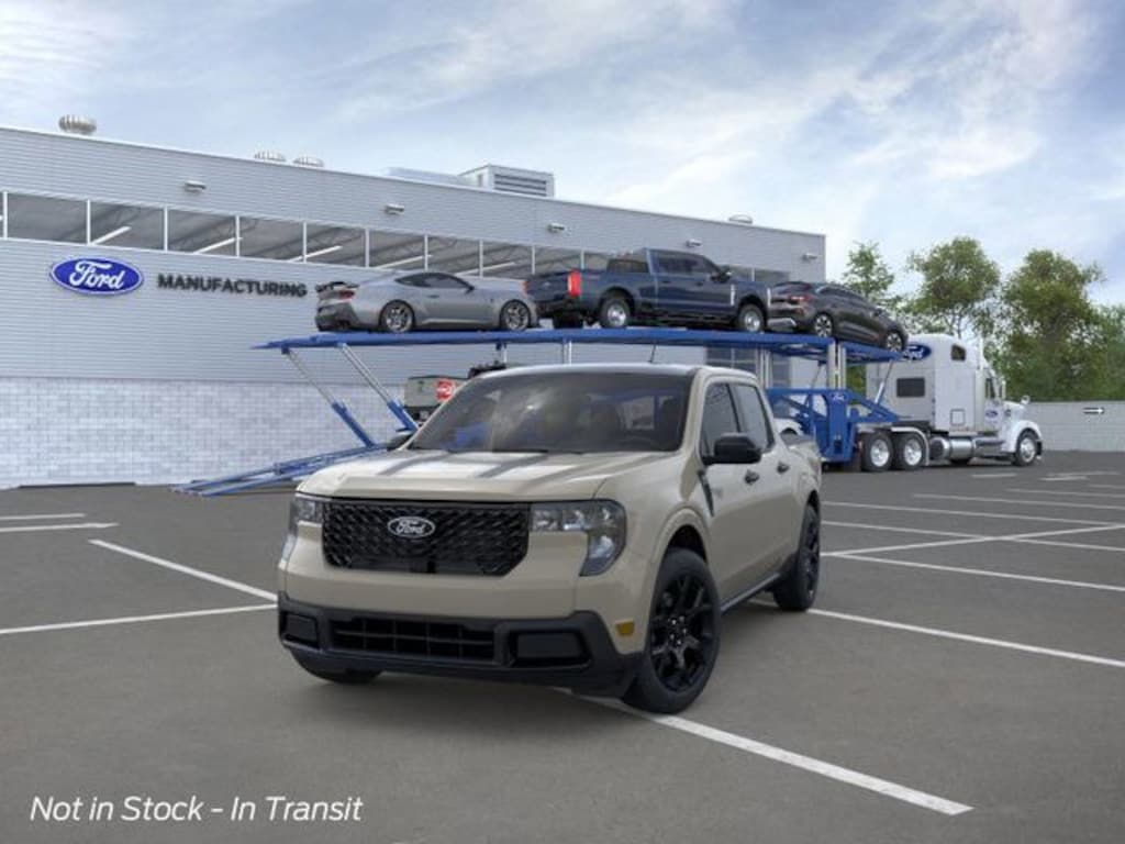 New 2025 Ford Maverick XLT Truck