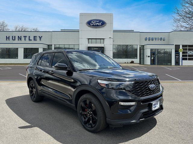 2021 Ford Explorer ST photo 3