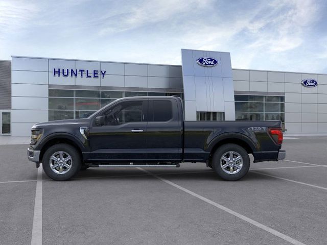 2024 Ford F-150 XLT photo 3