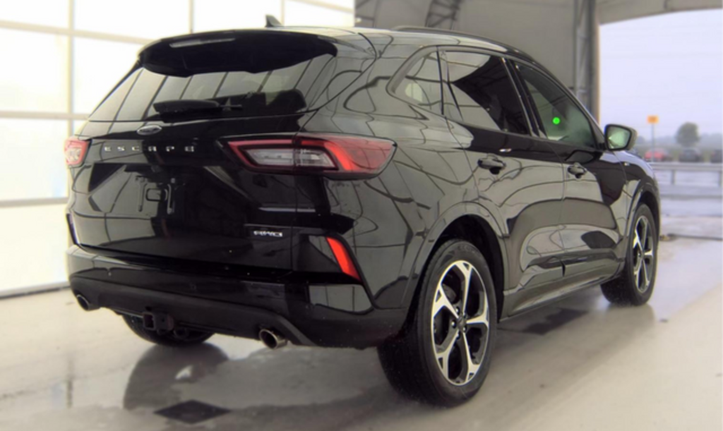 Used 2023 Ford Escape ST-Line Select SUV