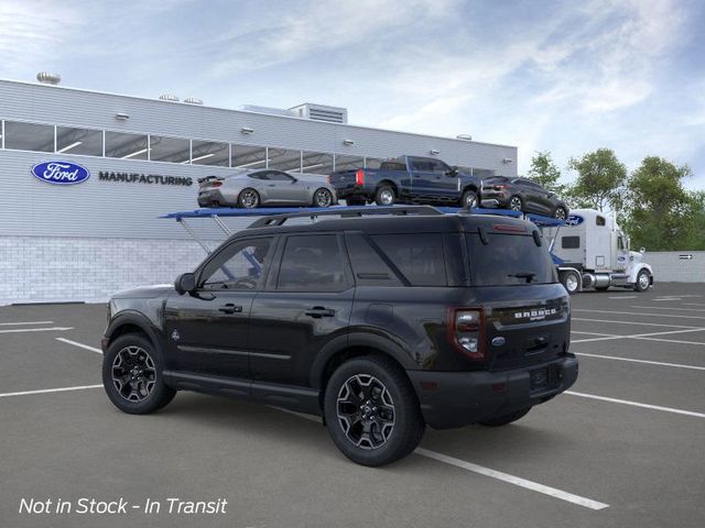 2025 Ford Bronco Sport Outer Banks photo 2