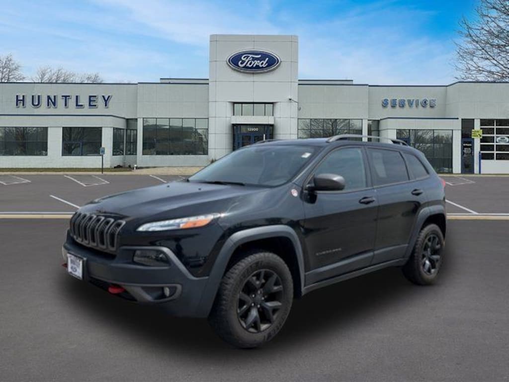 Used 2016 Jeep Cherokee Trailhawk SUV