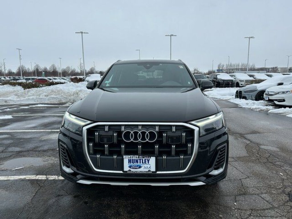 Used 2025 Audi Q7 55 Premium Plus SUV