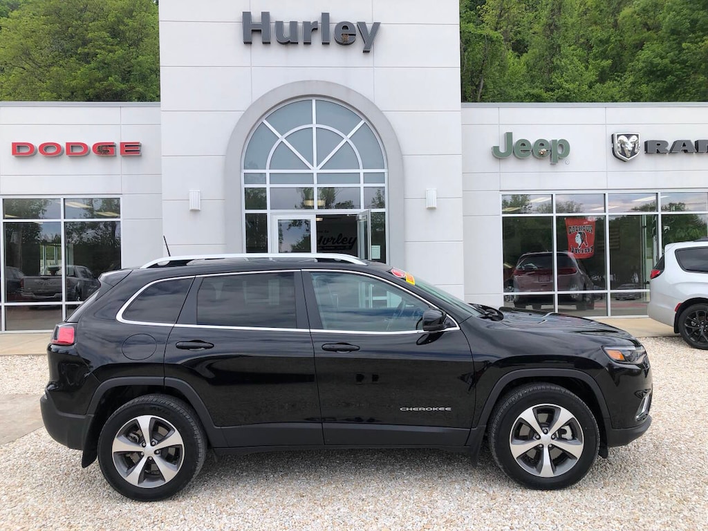 Used 2021 Jeep Cherokee Limited SUV