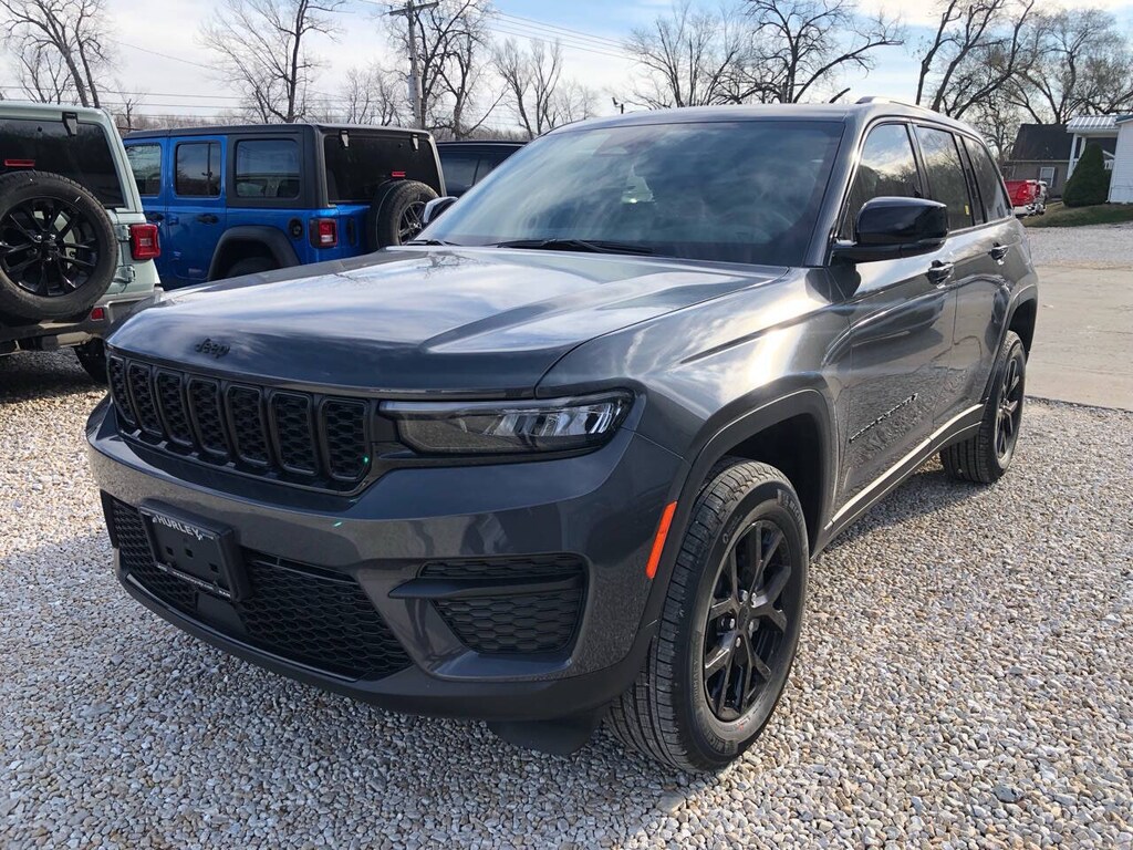 New 2025 Jeep Grand Cherokee ALTITUDE X 4X4 For Sale Hardin IL