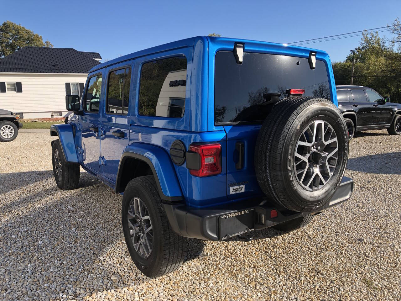 2025 Jeep Wrangler 4-Door Sahara - Photo 6