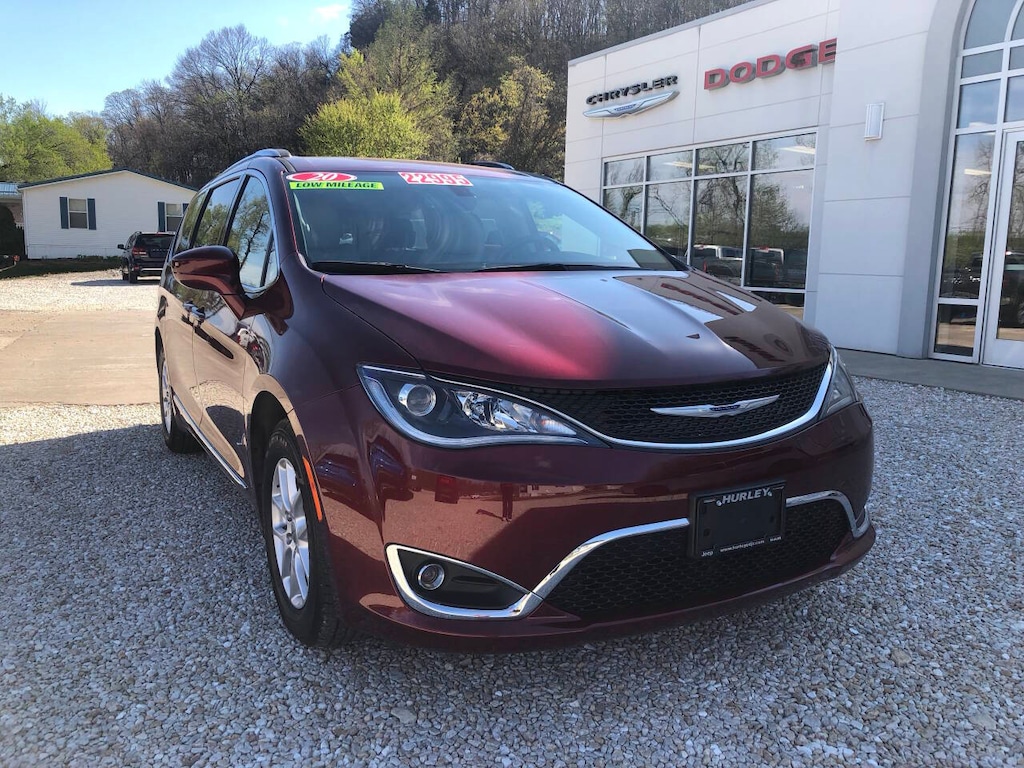 Used 2020 Chrysler Pacifica Touring L Van Passenger Van